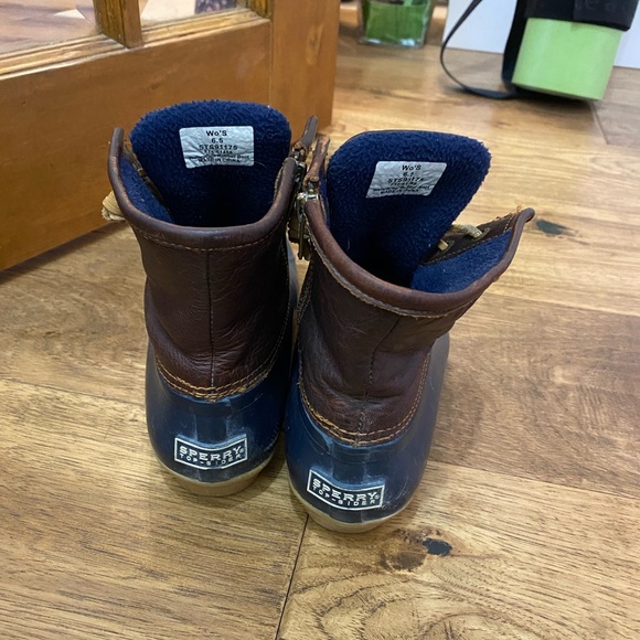 Sperry Saltwater Duck Boot 6.5 - Picture 3 of 3